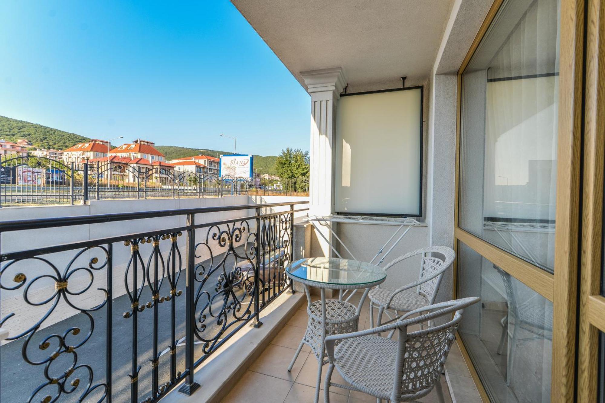 Villa Florence Boutique Apart Hotel スヴェティ・ヴラス エクステリア 写真