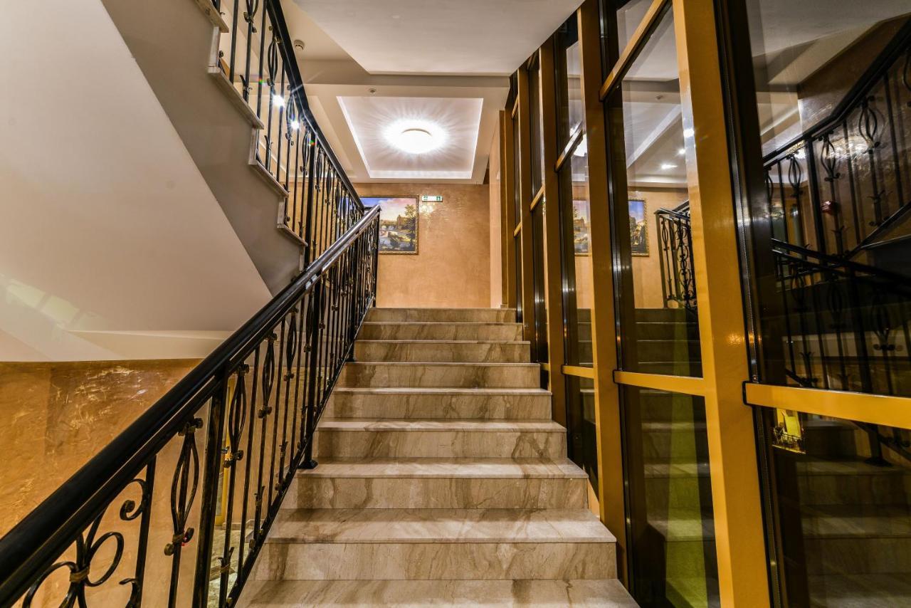 Villa Florence Boutique Apart Hotel スヴェティ・ヴラス エクステリア 写真